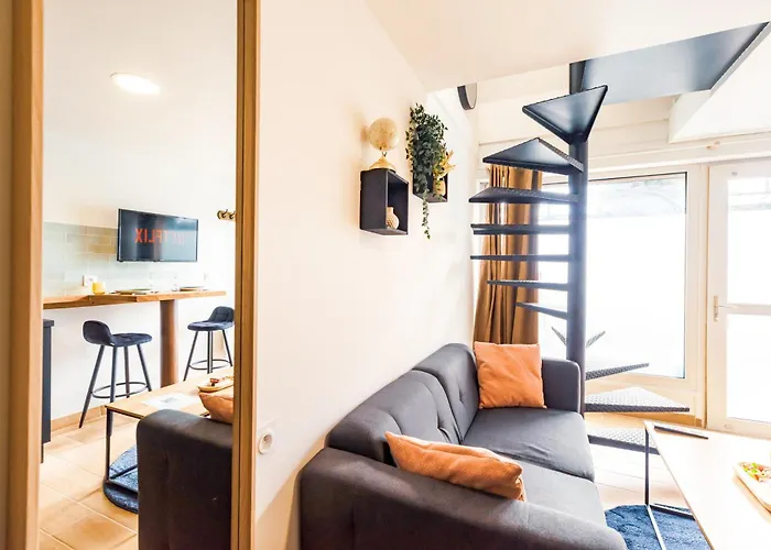 New: Le Cocoon Face A La Gare !